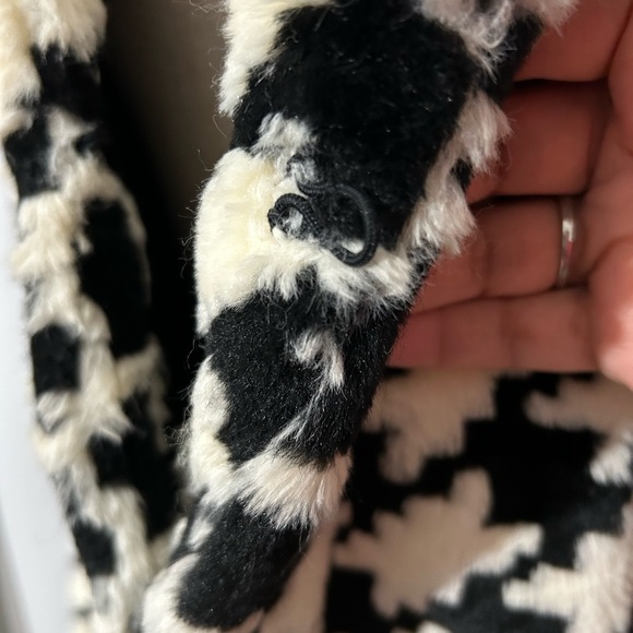 Express women’s long coat New without tags size 9-10 - Picture 8 of 12